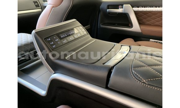 Buy Import Toyota Land Cruiser Black Car in Import - Dubai in Adrar Buy Import Toyota Land Cruiser Black Car in Import - Dubai in Adrar