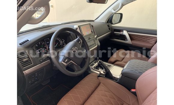 Buy Import Toyota Land Cruiser Black Car in Import - Dubai in Adrar Buy Import Toyota Land Cruiser Black Car in Import - Dubai in Adrar