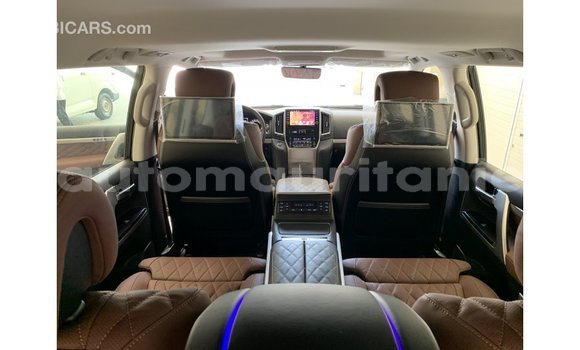 Buy Import Toyota Land Cruiser Black Car in Import - Dubai in Adrar Buy Import Toyota Land Cruiser Black Car in Import - Dubai in Adrar