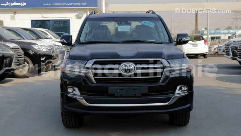 Big with watermark toyota land cruiser adrar import dubai 1808