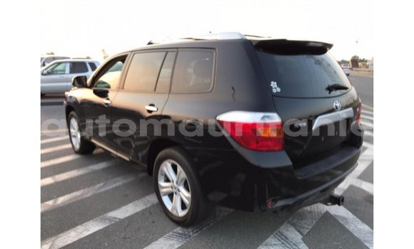 Acheter Import Voiture Toyota Highlander Noir à Import - Dubai, Adrar Acheter Import Voiture Toyota Highlander Noir à Import - Dubai, Adrar