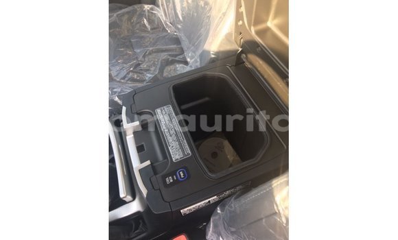 Buy Import Toyota Land Cruiser Black Car in Import - Dubai in Adrar Buy Import Toyota Land Cruiser Black Car in Import - Dubai in Adrar