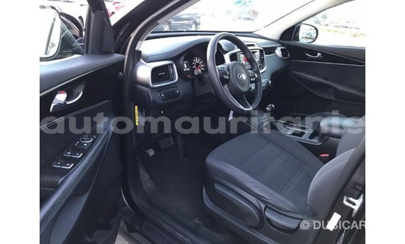 Acheter Import Voiture Kia Sorento Noir à Import - Dubai, Adrar Acheter Import Voiture Kia Sorento Noir à Import - Dubai, Adrar