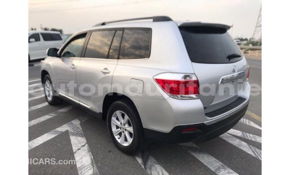 Acheter Import Voiture Toyota Highlander Autre à Import - Dubai, Adrar Acheter Import Voiture Toyota Highlander Autre à Import - Dubai, Adrar