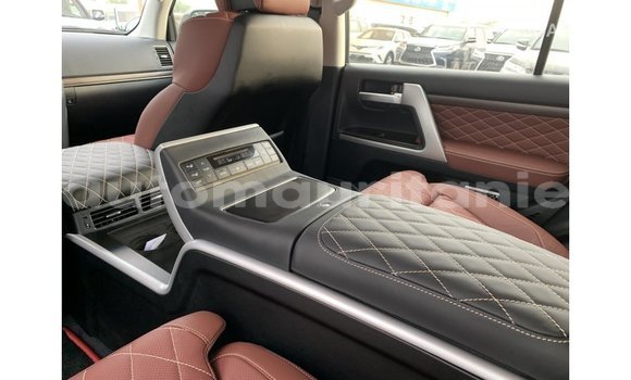 Buy Import Toyota Land Cruiser Black Car in Import - Dubai in Adrar Buy Import Toyota Land Cruiser Black Car in Import - Dubai in Adrar