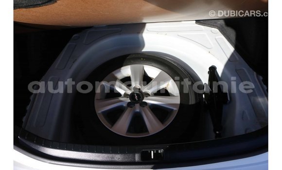Buy Import Toyota Corolla White Car in Import - Dubai in Adrar Buy Import Toyota Corolla White Car in Import - Dubai in Adrar
