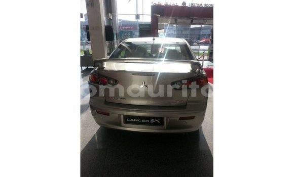 Buy Import Mitsubishi L200 Other Car in Import - Dubai in Adrar Buy Import Mitsubishi L200 Other Car in Import - Dubai in Adrar