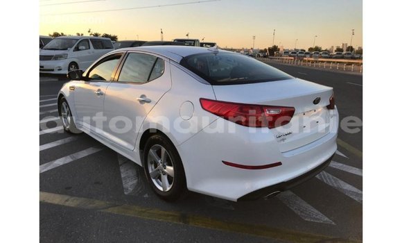 Acheter Import Voiture Kia Optima Blanc à Import - Dubai, Adrar Acheter Import Voiture Kia Optima Blanc à Import - Dubai, Adrar