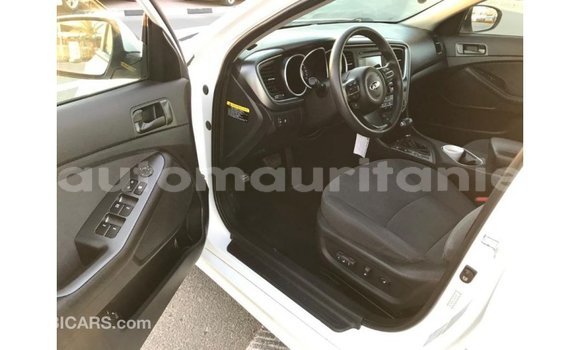 Acheter Import Voiture Kia Optima Blanc à Import - Dubai, Adrar Acheter Import Voiture Kia Optima Blanc à Import - Dubai, Adrar