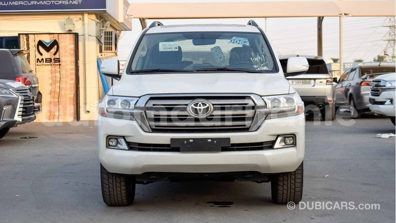 Big with watermark toyota land cruiser adrar import dubai 1863