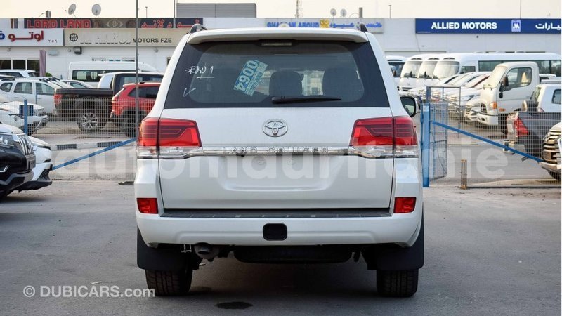 Big with watermark toyota land cruiser adrar import dubai 1863
