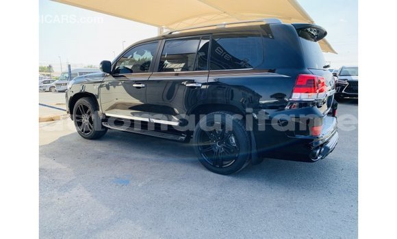 Buy Import Toyota Land Cruiser Black Car in Import - Dubai in Adrar Buy Import Toyota Land Cruiser Black Car in Import - Dubai in Adrar
