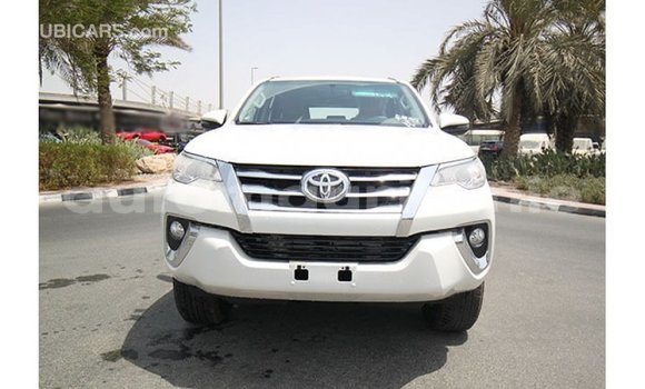 Buy Import Toyota Fortuner White Car in Import - Dubai in Adrar Buy Import Toyota Fortuner White Car in Import - Dubai in Adrar