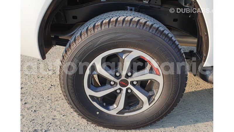Big with watermark toyota hilux adrar import dubai 1879