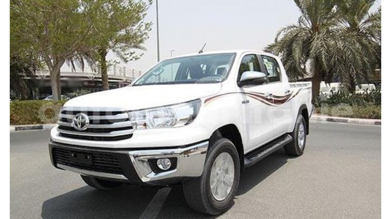 Big with watermark toyota hilux adrar import dubai 1881