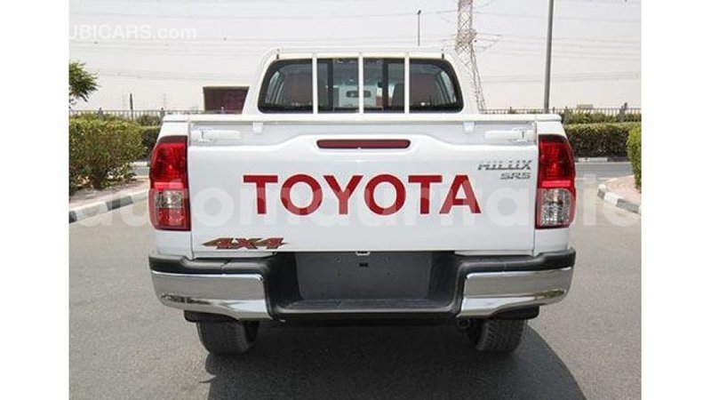Big with watermark toyota hilux adrar import dubai 1881