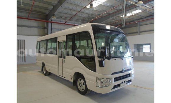 Acheter Import Voiture Abarth 595 Blanc à Import - Dubai, Adrar