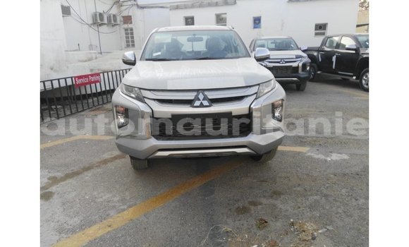 Acheter Import Voiture Mitsubishi L200 Autre à Import - Dubai, Adrar Acheter Import Voiture Mitsubishi L200 Autre à Import - Dubai, Adrar