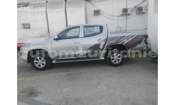 Acheter Import Voiture Mitsubishi L200 Autre à Import - Dubai, Adrar Acheter Import Voiture Mitsubishi L200 Autre à Import - Dubai, Adrar