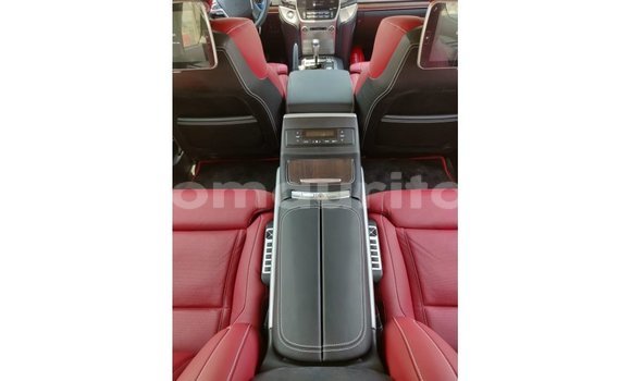 Buy Import Toyota Land Cruiser Red Car in Import - Dubai in Adrar Buy Import Toyota Land Cruiser Red Car in Import - Dubai in Adrar