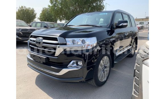 Buy Import Toyota Land Cruiser Red Car in Import - Dubai in Adrar Buy Import Toyota Land Cruiser Red Car in Import - Dubai in Adrar