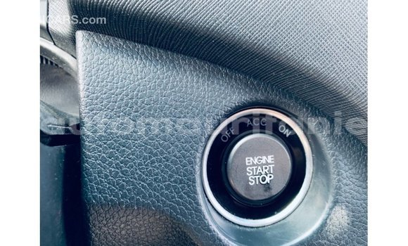 Acheter Import Voiture Hyundai Santa Fe Blanc à Import - Dubai, Adrar Acheter Import Voiture Hyundai Santa Fe Blanc à Import - Dubai, Adrar