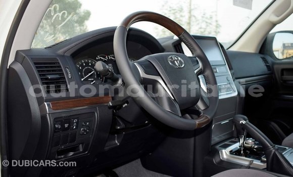 Buy Import Toyota Land Cruiser Other Car in Import - Dubai in Adrar Buy Import Toyota Land Cruiser Other Car in Import - Dubai in Adrar