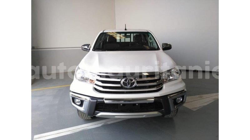 Big with watermark toyota hilux adrar import dubai 1913