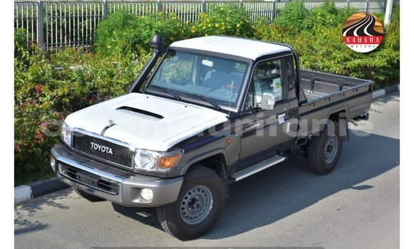 Buy Import Toyota Land Cruiser Other Car in Import - Dubai in Adrar Buy Import Toyota Land Cruiser Other Car in Import - Dubai in Adrar