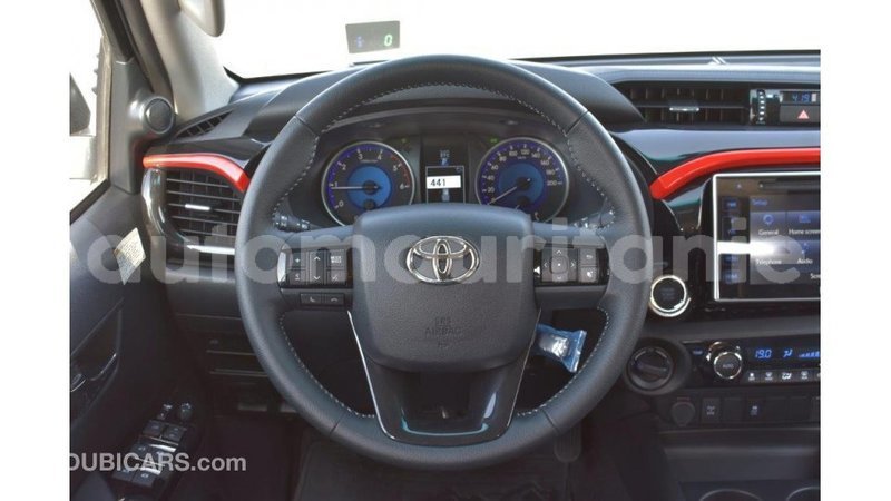 Big with watermark toyota hilux adrar import dubai 1921