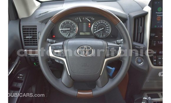 Buy Import Toyota Land Cruiser Black Car in Import - Dubai in Adrar Buy Import Toyota Land Cruiser Black Car in Import - Dubai in Adrar