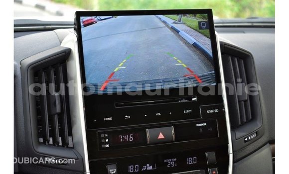 Buy Import Toyota Land Cruiser Black Car in Import - Dubai in Adrar Buy Import Toyota Land Cruiser Black Car in Import - Dubai in Adrar