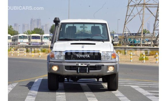 Buy Import Toyota Land Cruiser Other Car in Import - Dubai in Adrar Buy Import Toyota Land Cruiser Other Car in Import - Dubai in Adrar