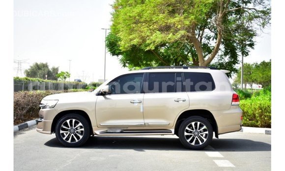 Buy Import Toyota Land Cruiser Other Car in Import - Dubai in Adrar Buy Import Toyota Land Cruiser Other Car in Import - Dubai in Adrar