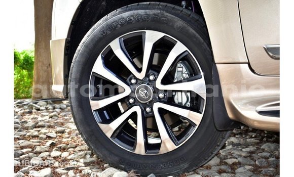 Buy Import Toyota Land Cruiser Other Car in Import - Dubai in Adrar Buy Import Toyota Land Cruiser Other Car in Import - Dubai in Adrar