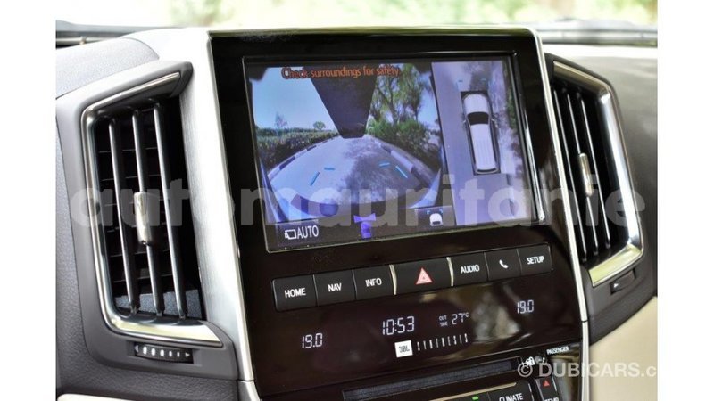 Big with watermark toyota land cruiser adrar import dubai 1931