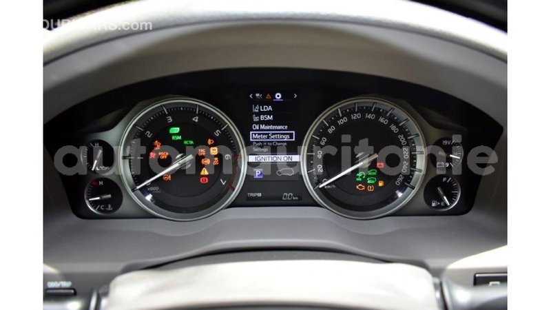 Big with watermark toyota land cruiser adrar import dubai 1931