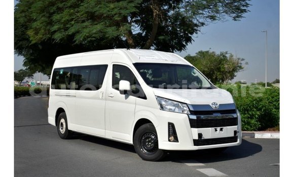 Buy Import Toyota Hiace White Car in Import - Dubai in Adrar Buy Import Toyota Hiace White Car in Import - Dubai in Adrar