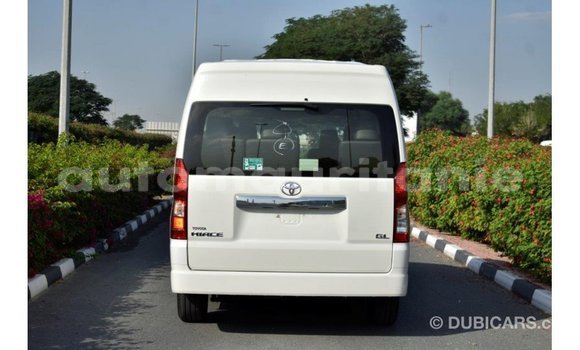 Buy Import Toyota Hiace White Car in Import - Dubai in Adrar Buy Import Toyota Hiace White Car in Import - Dubai in Adrar