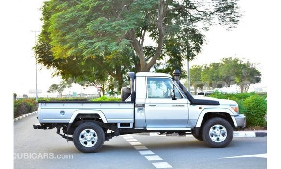 Buy Import Toyota Land Cruiser Other Car in Import - Dubai in Adrar Buy Import Toyota Land Cruiser Other Car in Import - Dubai in Adrar