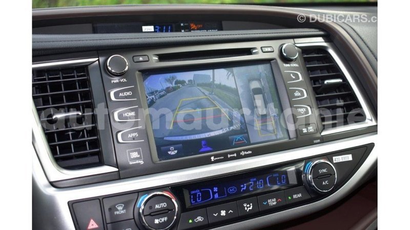Big with watermark toyota highlander adrar import dubai 1934