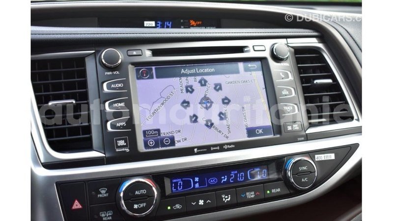 Big with watermark toyota highlander adrar import dubai 1934