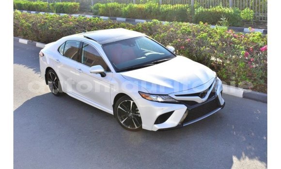 Buy Import Toyota Camry White Car in Import - Dubai in Adrar Buy Import Toyota Camry White Car in Import - Dubai in Adrar