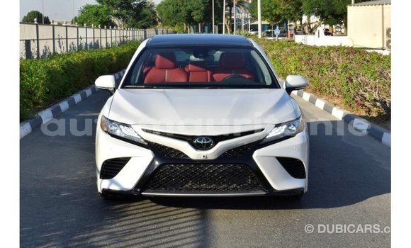 Buy Import Toyota Camry White Car in Import - Dubai in Adrar Buy Import Toyota Camry White Car in Import - Dubai in Adrar
