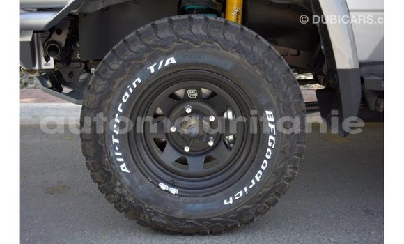 Buy Import Toyota Land Cruiser Other Car in Import - Dubai in Adrar Buy Import Toyota Land Cruiser Other Car in Import - Dubai in Adrar