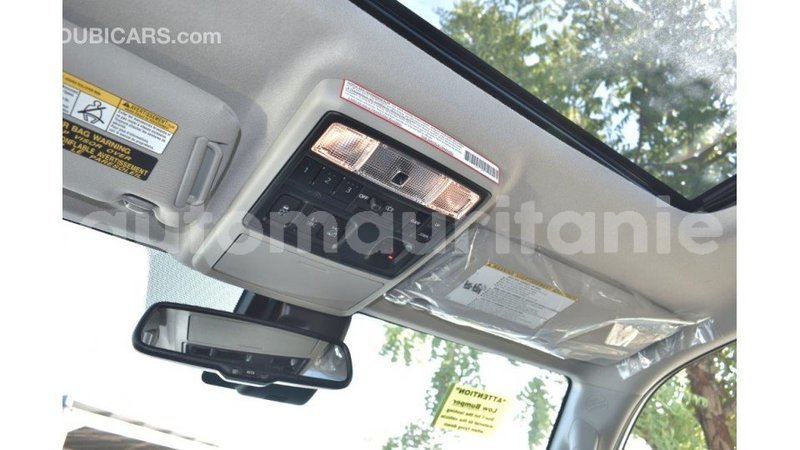 Big with watermark toyota hiace adrar import dubai 1940