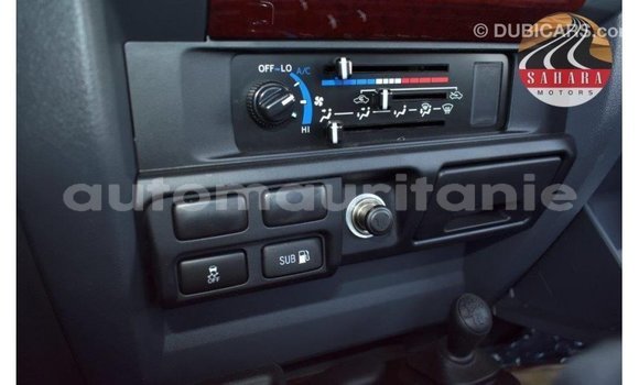 Buy Import Toyota Land Cruiser Red Car in Import - Dubai in Adrar Buy Import Toyota Land Cruiser Red Car in Import - Dubai in Adrar