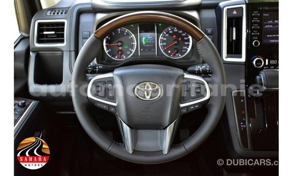 Buy Import Toyota Granvia White Car in Import - Dubai in Adrar Buy Import Toyota Granvia White Car in Import - Dubai in Adrar