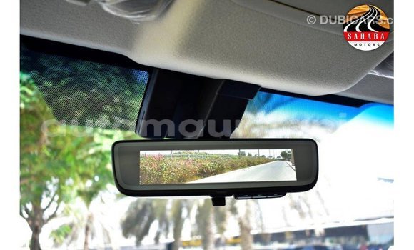 Buy Import Toyota Granvia White Car in Import - Dubai in Adrar Buy Import Toyota Granvia White Car in Import - Dubai in Adrar