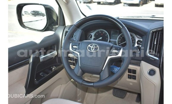 Buy Import Toyota Land Cruiser Black Car in Import - Dubai in Adrar Buy Import Toyota Land Cruiser Black Car in Import - Dubai in Adrar